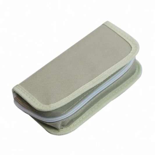 Kit de soins pour bébé inhalateur nasal six pièces Coupe-ongles lime brosse peigne ciseaux accessoires de nettoyage et de soins quotidiens pour bébé